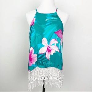 Show Me Your Mumu Lei Bay Crochet Lace Trim Top